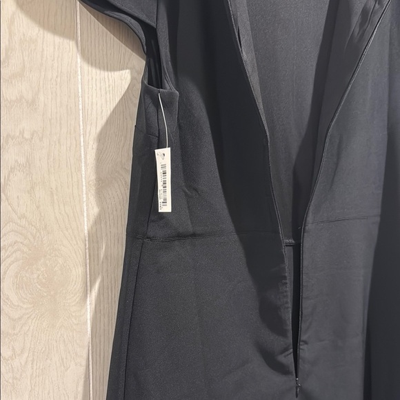 NWT Lark & Ro Black Sheath Mini Dress Crew Neck - Picture 6 of 6